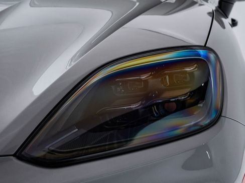 New 2026 Porsche Cayenne image 7