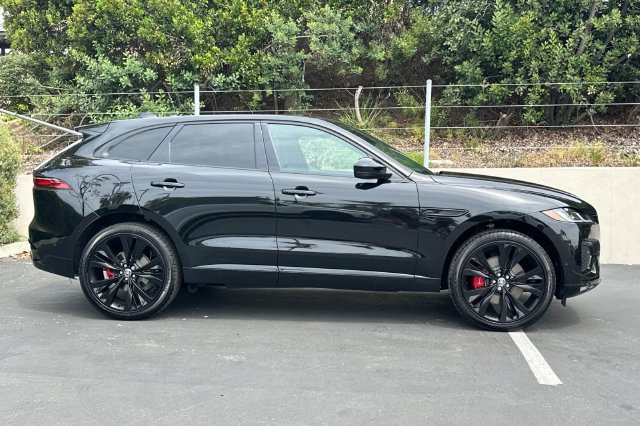 New 2026 Jaguar F-PACE R-Dynamic S AWD/4WD image 6