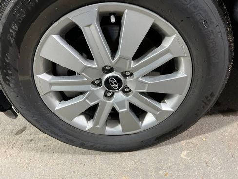Used 2025 Hyundai Palisade SEL FWD image 36