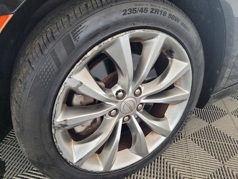 Used 2015 Chrysler 200 S w/ Navigation & Sound Group I AWD/4WD image 31