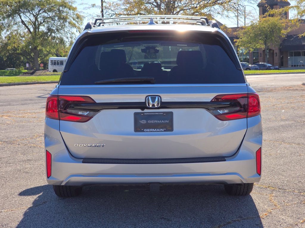 Certified 2025 Honda Odyssey EX-L image 24