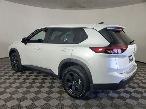 New 2026 Nissan Rogue SV FWD image 6