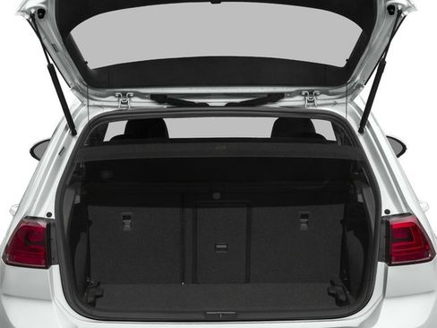 Used 2016 Volkswagen Golf S FWD image 13