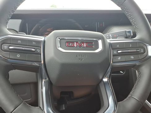 New 2026 GMC Yukon XL Elevation AWD/4WD image 18