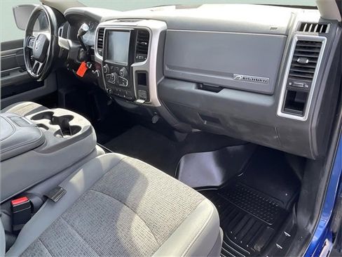 Used 2017 RAM 2500 Big Horn image 32