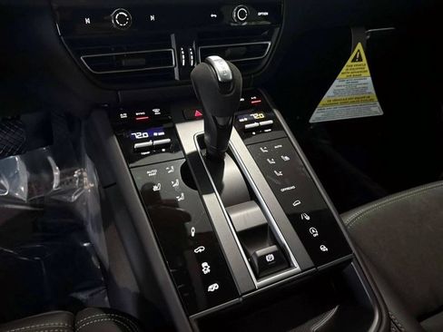 New 2026 Porsche Macan GTS AWD/4WD image 52