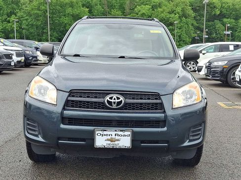 Used 2012 Toyota RAV4 4WD w/ Value Pkg image 2