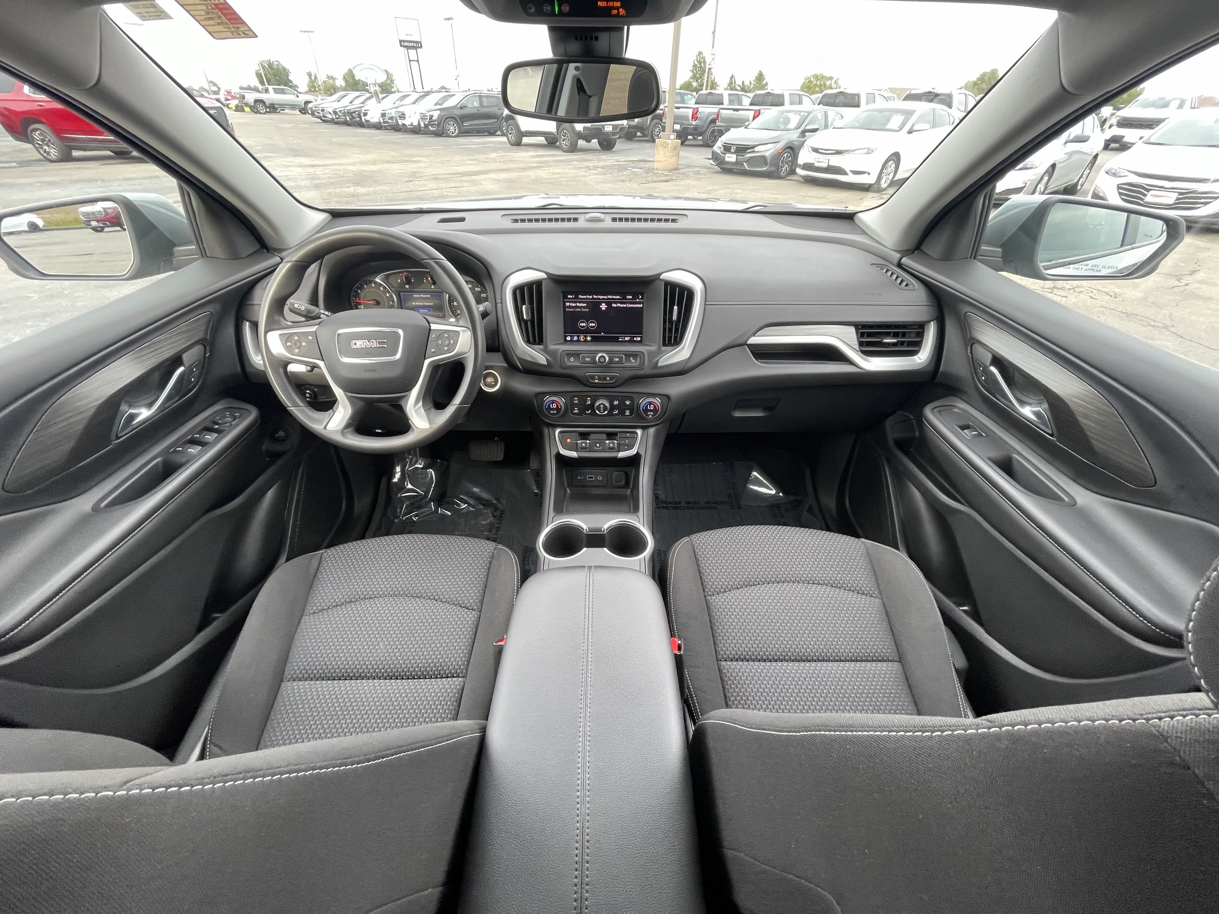Certified 2023 GMC Terrain SLE w/ Driver Convenience Package AWD/4WD image 10