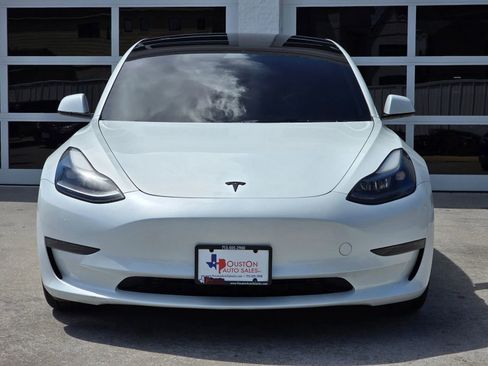 Used 2023 Tesla Model 3 Standard Range image 10