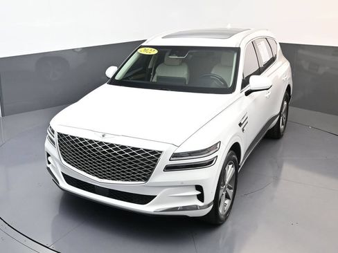 Used 2022 Genesis GV80 2.5T w/ Advanced Package 02 AWD/4WD image 23