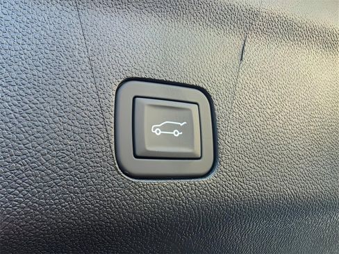 New 2026 Chevrolet Tahoe Z71 w/ Z71 Off-Road Package image 10