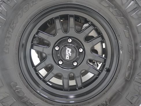 Used 2023 Jeep Wrangler Unlimited Sport AWD/4WD image 23