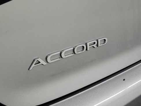 Certified 2025 Honda Accord SE image 8