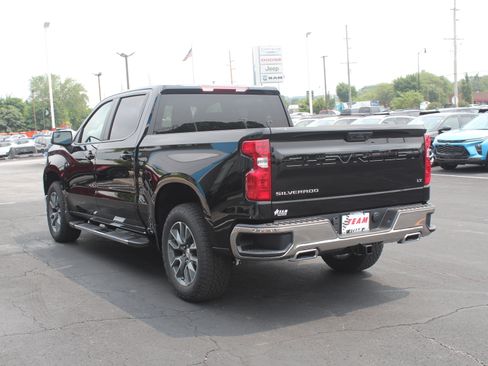 New 2026 Chevrolet Silverado 1500 LT w/ Z71 Off-Road Package AWD/4WD image 5