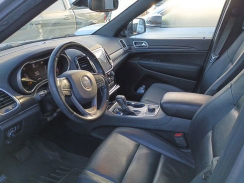 Certified 2020 Jeep Grand Cherokee Limited w/ Premium Lighting Group image 9