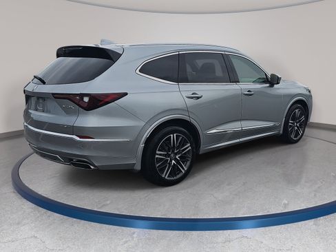 Used 2026 Acura MDX SH-AWD w/ Advance Package image 5