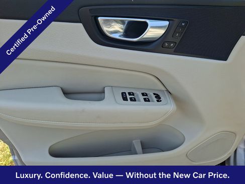 Certified 2023 Volvo XC60 B5 Plus w/ Climate Package AWD/4WD image 13