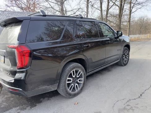 Used 2023 GMC Yukon AT4 image 6