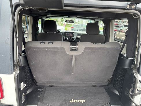 Used 2011 Jeep Wrangler Rubicon w/ Dual Top Group AWD/4WD image 12