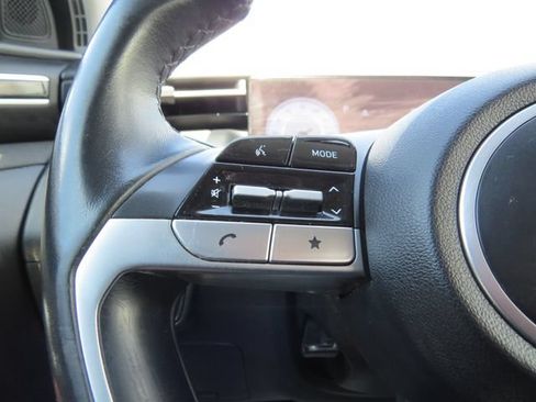 Used 2022 Hyundai Tucson SEL w/ Convenience + Premium Package FWD image 19