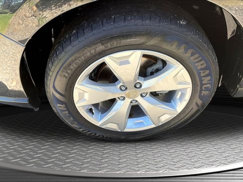 Used 2015 Subaru Forester 2.5i Premium image 33