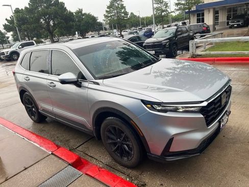 Used 2025 Honda CR-V EX-L image 5