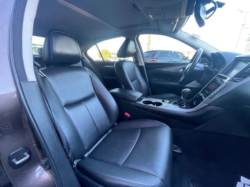 Used 2017 INFINITI Q50 Premium w/ 2.0T Premium Plus Package image 13