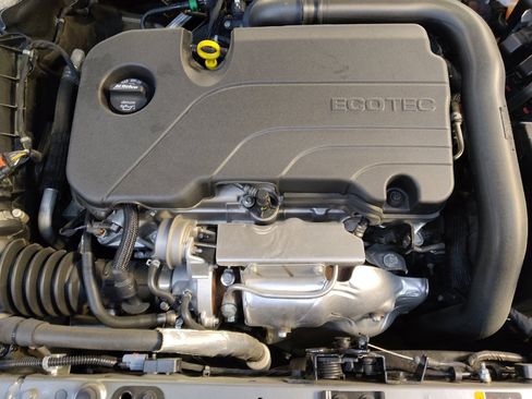 Used 2024 Chevrolet Malibu RS image 30