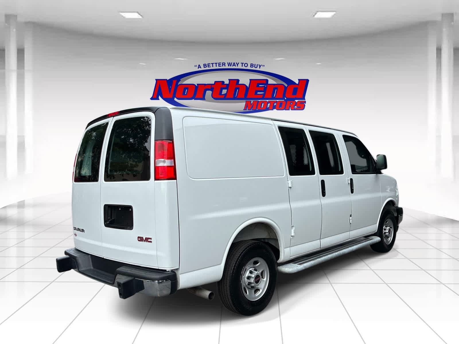 Used 2025 GMC Savana 2500 w/ Driver Convenience Package RWD image 7