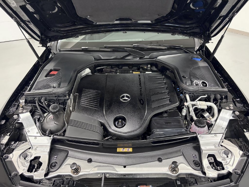 Certified 2023 Mercedes-Benz CLS 450 4MATIC w/ Premium Package image 13