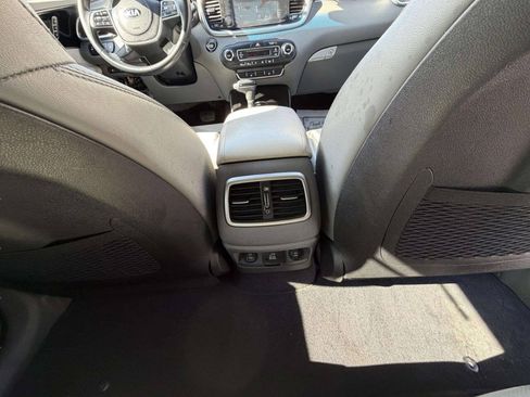 Used 2019 Kia Sorento SX AWD/4WD image 26