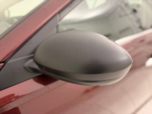 Used 2024 Nissan Altima 2.5 SV image 10