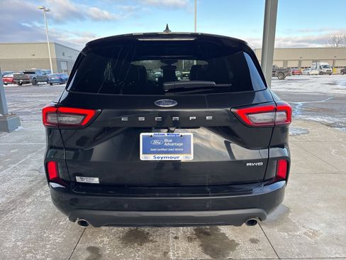 Certified 2024 Ford Escape ST-Line Select w/ Tech Pack #2 image 6
