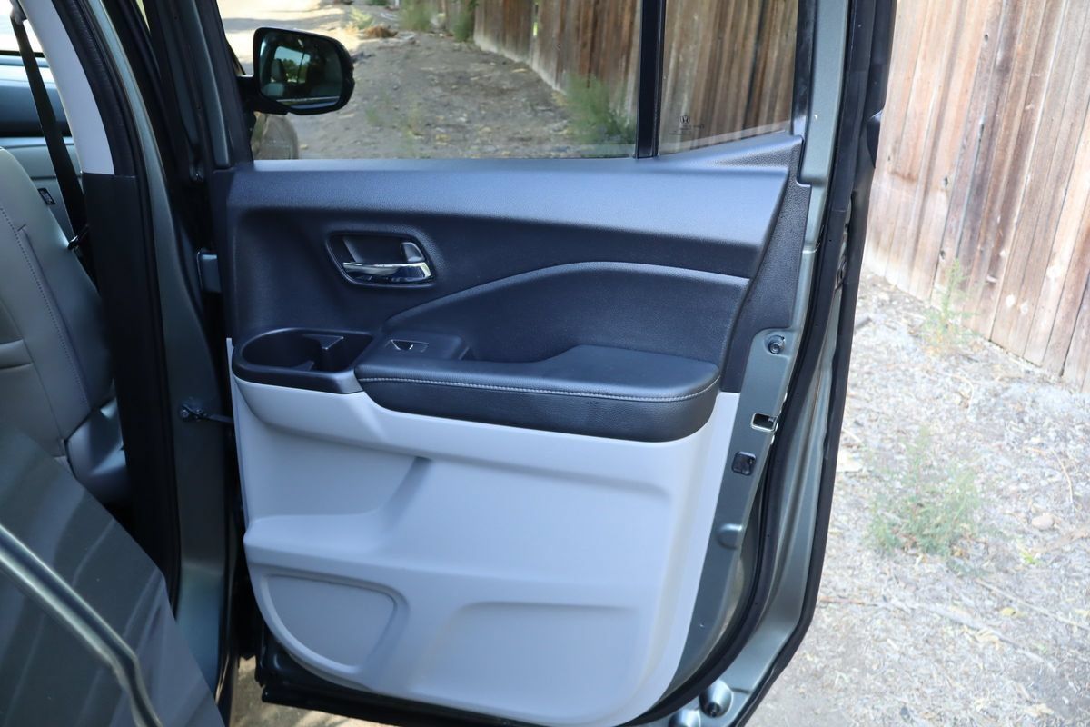 Used 2019 Honda Ridgeline RTL image 25