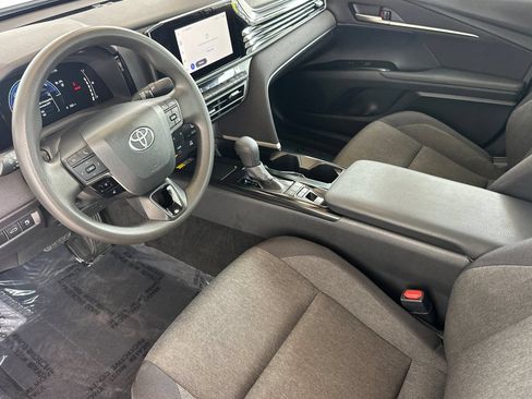 Certified 2025 Toyota Camry LE AWD/4WD image 12