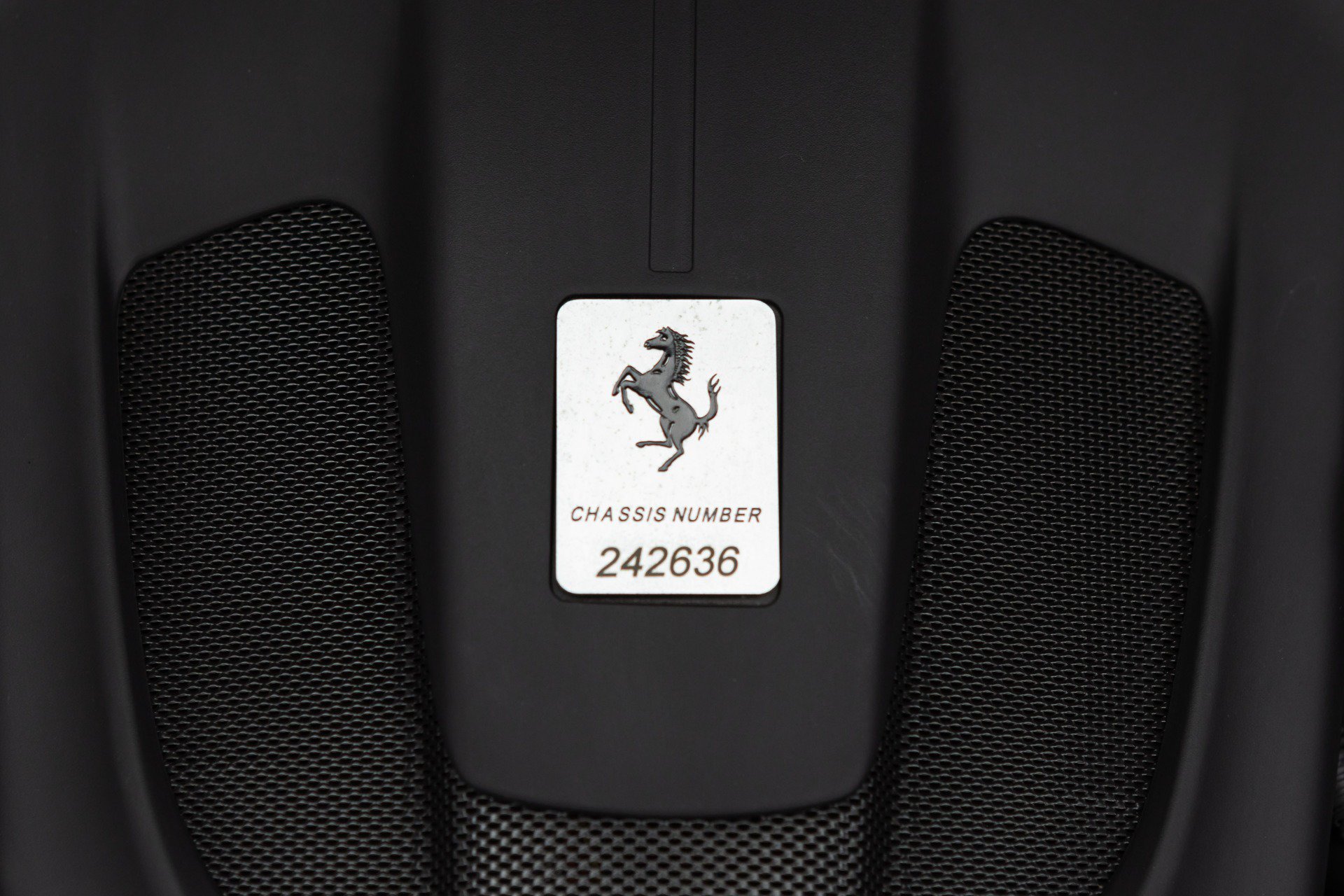 Certified 2019 Ferrari Portofino RWD image 92