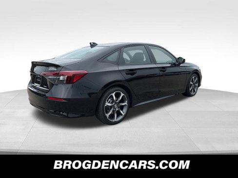 New 2025 Honda Civic Sport Touring image 3