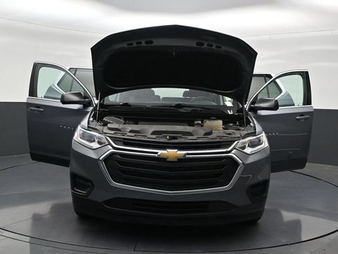 Used 2020 Chevrolet Traverse LS FWD image 36