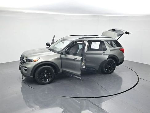 Used 2020 Ford Explorer XLT w/ Equipment Group 202A RWD image 48