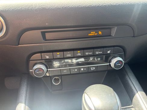 Used 2025 MAZDA CX-5 AWD 2.5 S w/ Preferred Package image 34