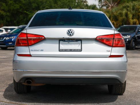 Used 2016 Volkswagen Passat 1.8T SE FWD image 7