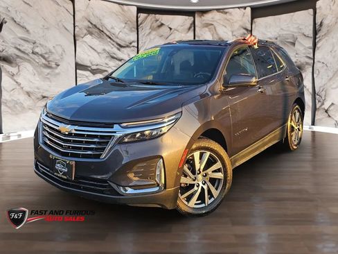 Used 2022 Chevrolet Equinox Premier AWD/4WD image 3