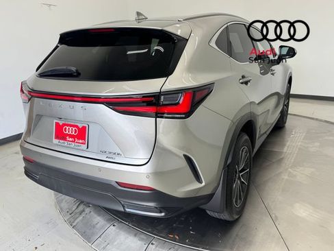 Used 2025 Lexus NX 350h AWD image 40