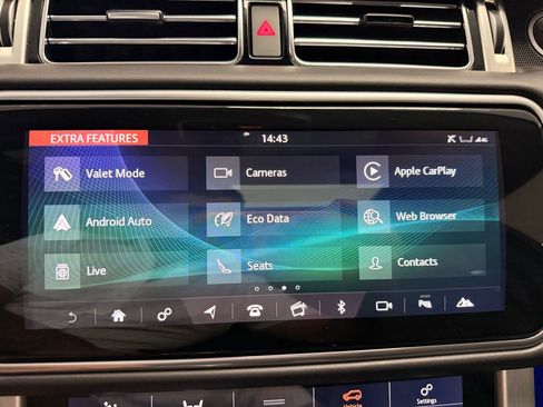 Used 2020 Land Rover Range Rover HSE AWD/4WD image 25