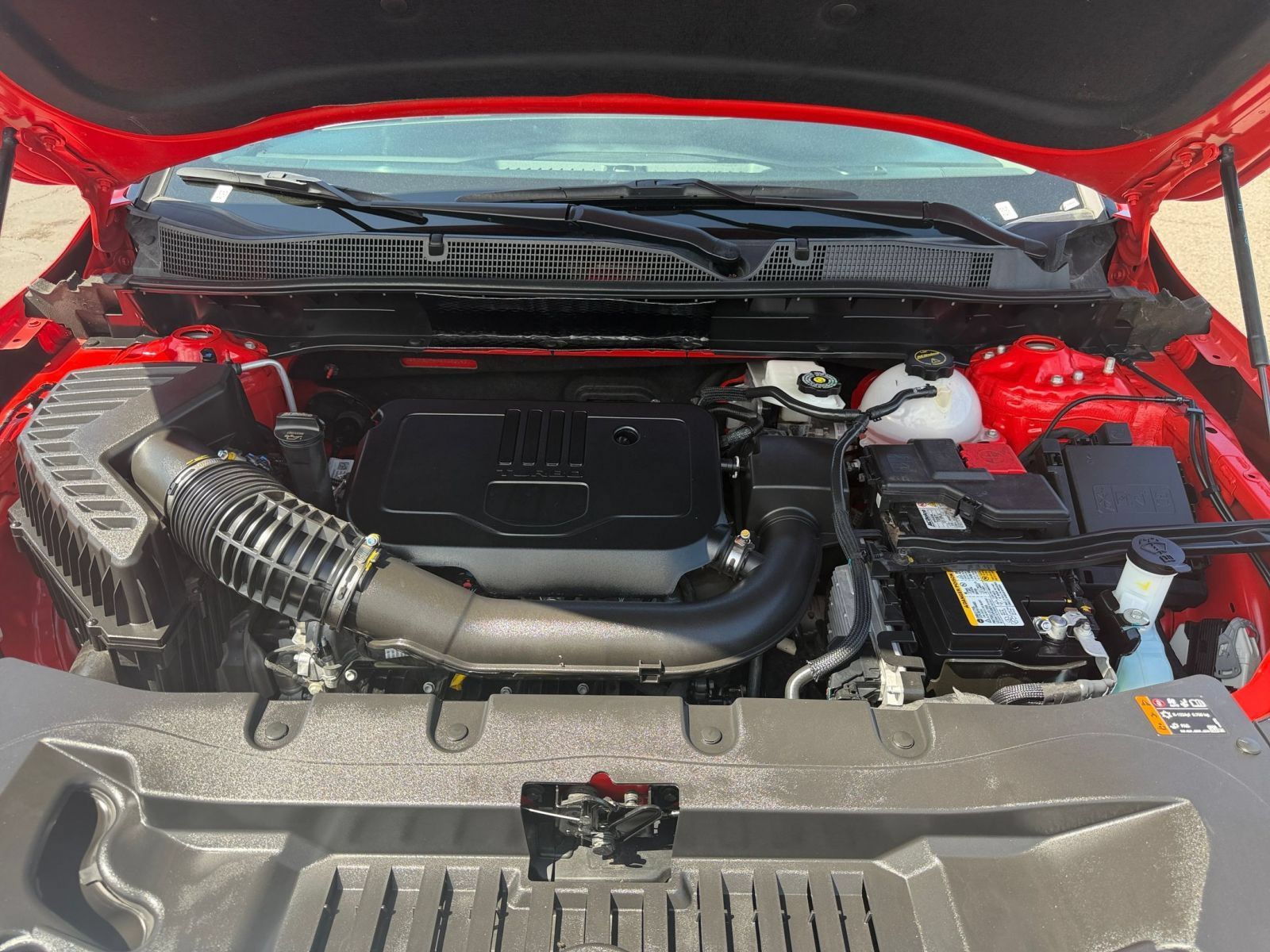 Used 2025 Chevrolet Blazer LT FWD image 32