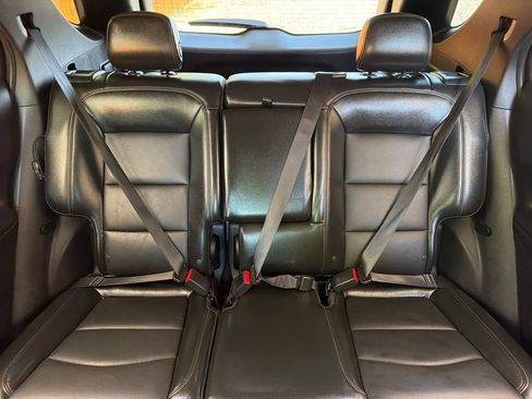 Used 2019 Chevrolet Equinox Premier FWD image 27