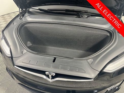 Used 2020 Tesla Model X Performance image 32
