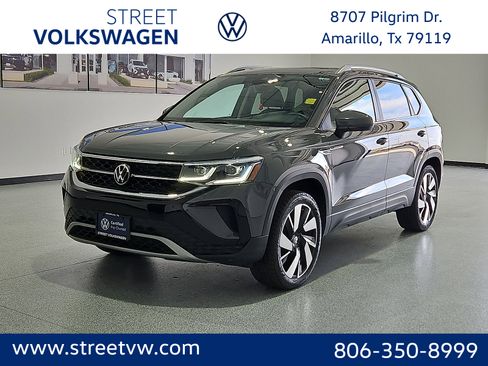 Certified 2024 Volkswagen Taos SEL AWD/4WD image 1