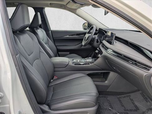 Used 2024 INFINITI QX60 Pure image 22