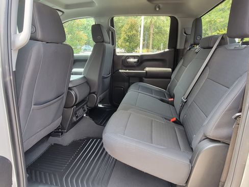 Used 2025 Chevrolet Silverado 1500 Custom AWD/4WD image 9
